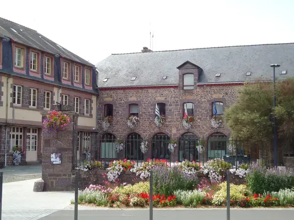 Monte Escalier Performance Installateur monte escalier Montfort-sur-Meu